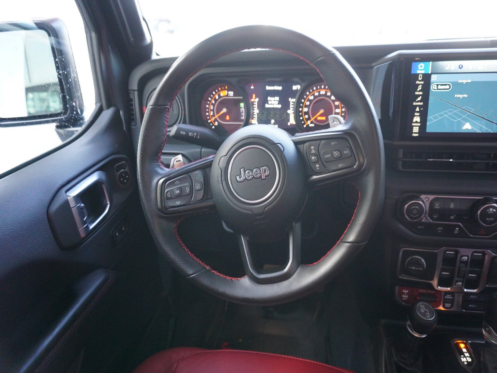 Used 2024 Jeep Wrangler Unlimited Rubicon 392 AWD/4WD image 16