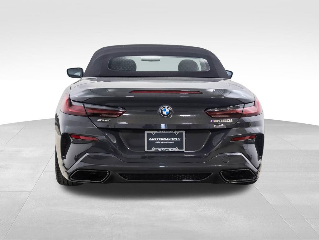 Used 2022 BMW M850i xDrive Convertible image 4