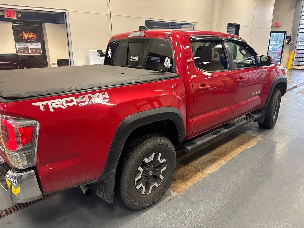 Used 2023 Toyota Tacoma TRD Off-Road AWD/4WD image 8