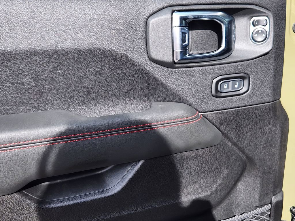 New 2025 Jeep Wrangler Rubicon AWD/4WD image 19