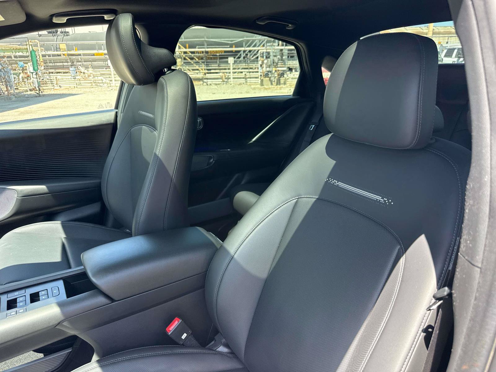 Used 2023 Hyundai Ioniq 6 Limited RWD image 20