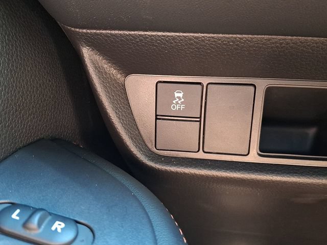 Used 2025 Honda HR-V Sport image 21