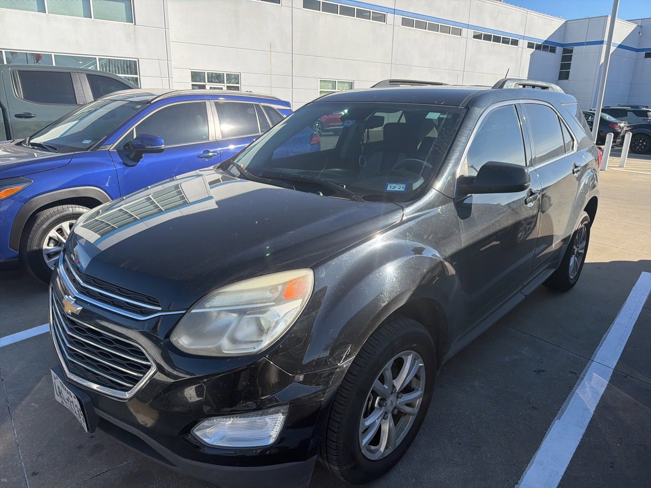 Used 2017 Chevrolet Equinox LT w/ Convenience Package image 3