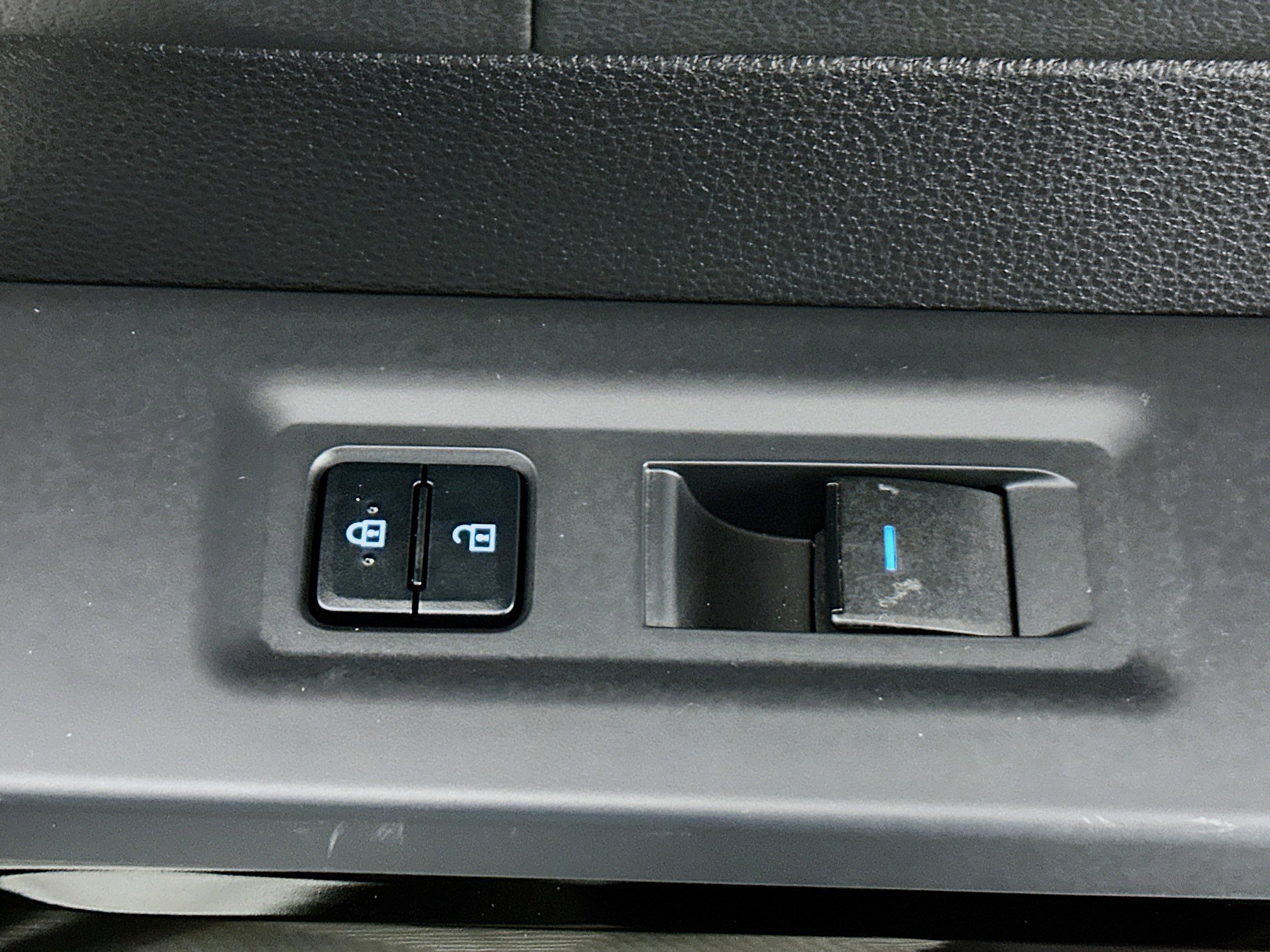 Used 2022 Toyota Tundra Limited image 29