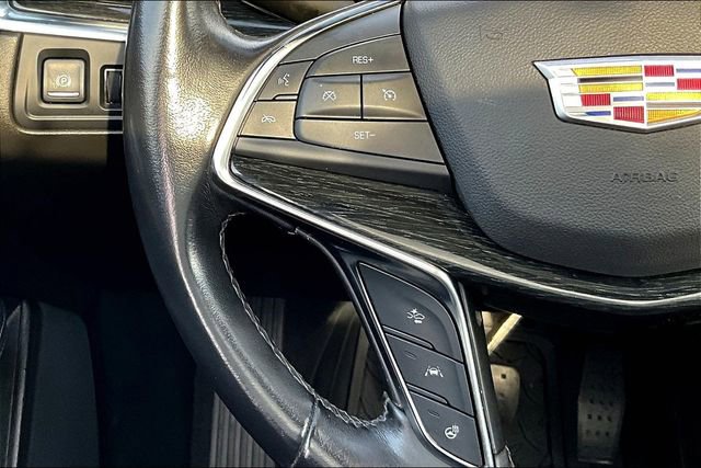 Used 2022 Cadillac XT5 Premium Luxury AWD/4WD image 11