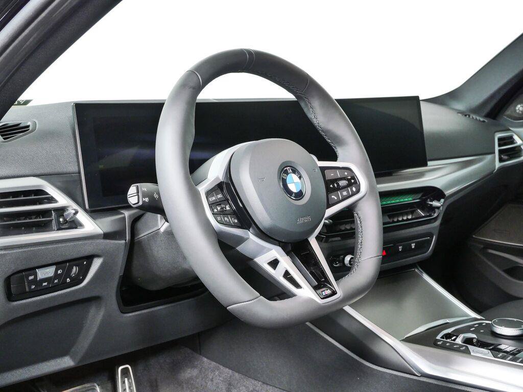 Used 2026 BMW 330i Sedan w/ M Sport Package RWD image 4