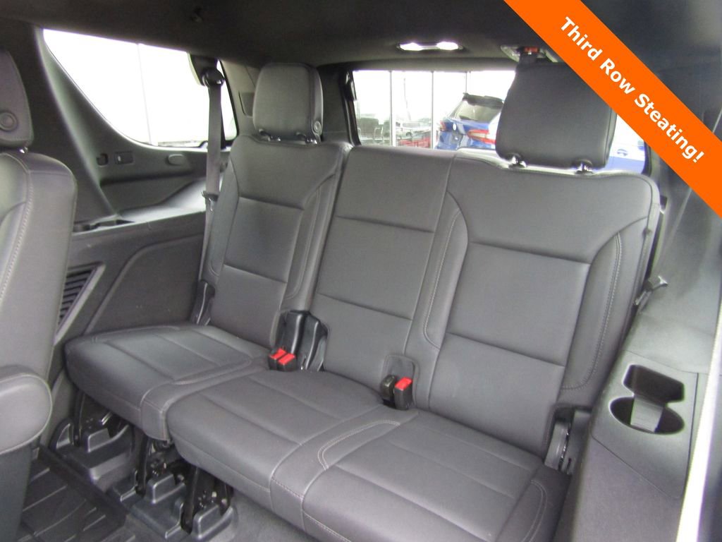 Used 2023 Chevrolet Tahoe Z71 w/ Luxury Package AWD/4WD image 24