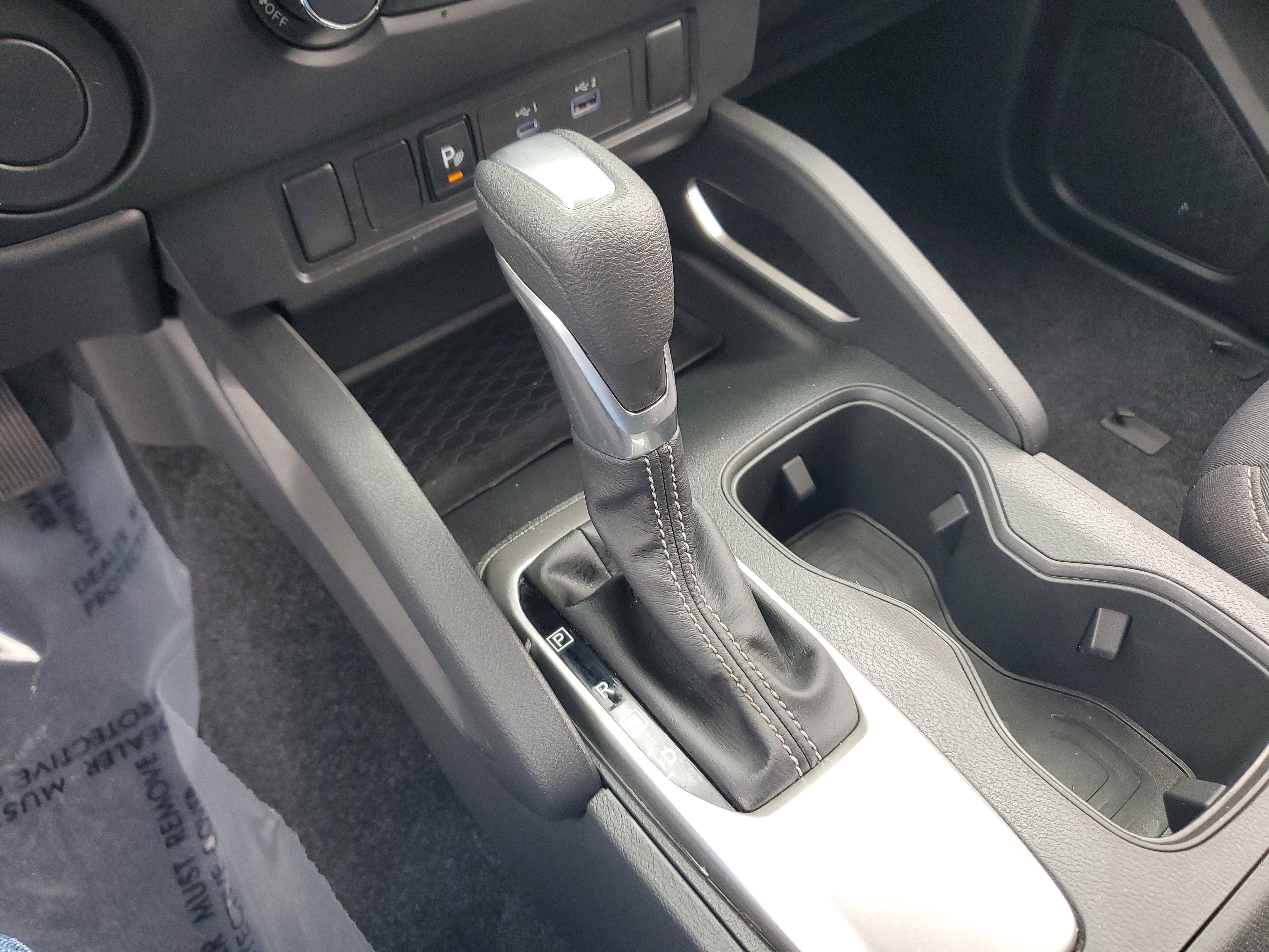 Certified 2025 Nissan Frontier SV image 25