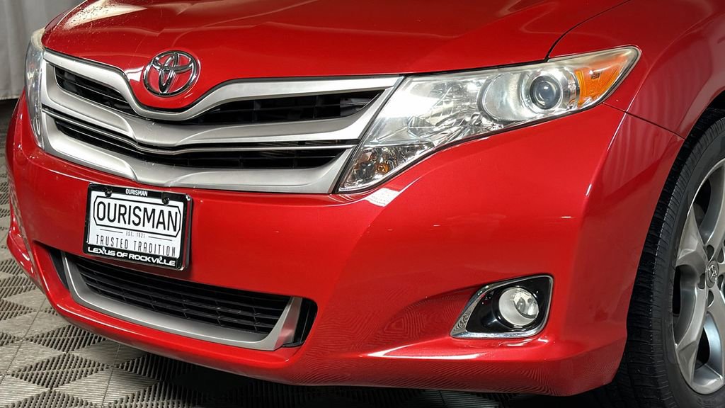Used 2015 Toyota Venza XLE image 3