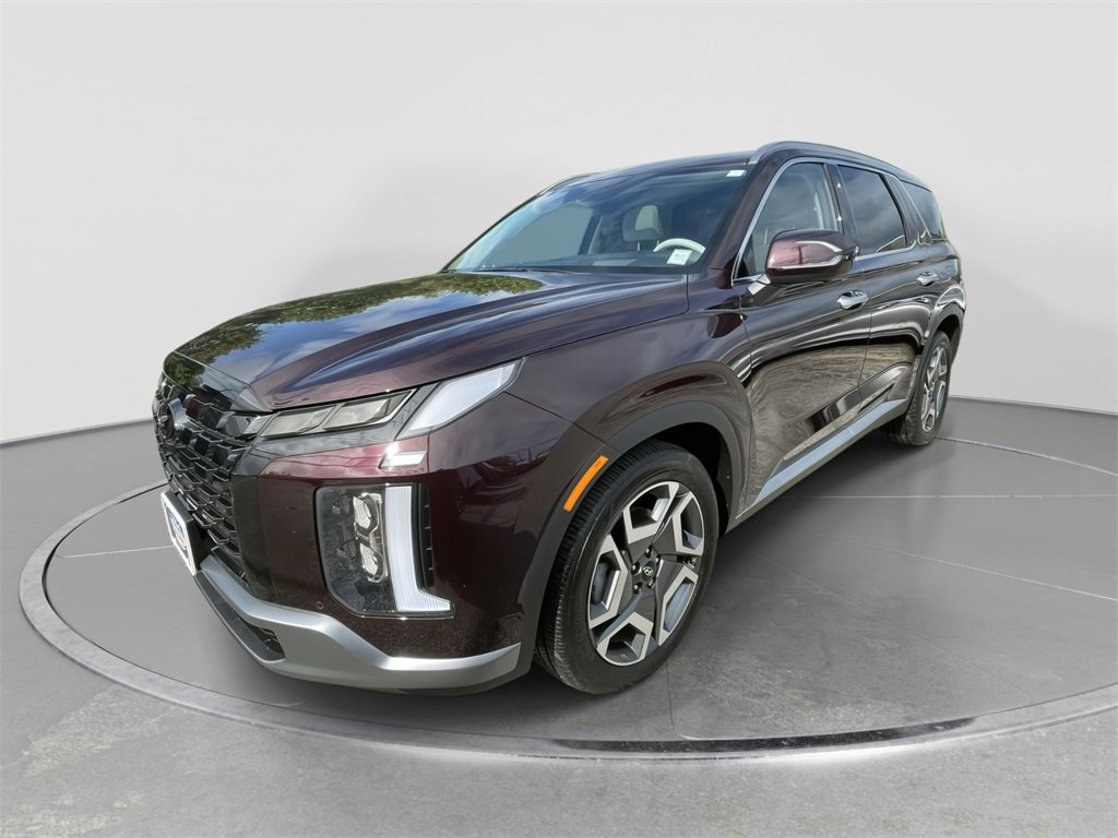 Certified 2024 Hyundai Palisade Limited image 3