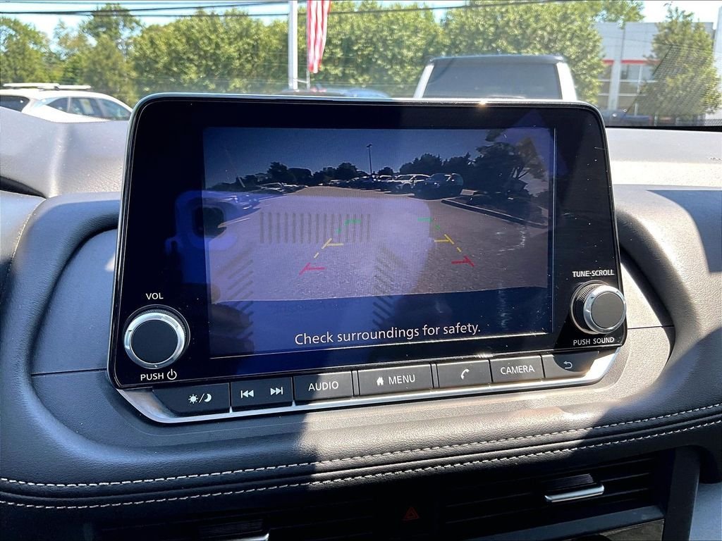 Certified 2026 Nissan Rogue SV AWD/4WD image 19