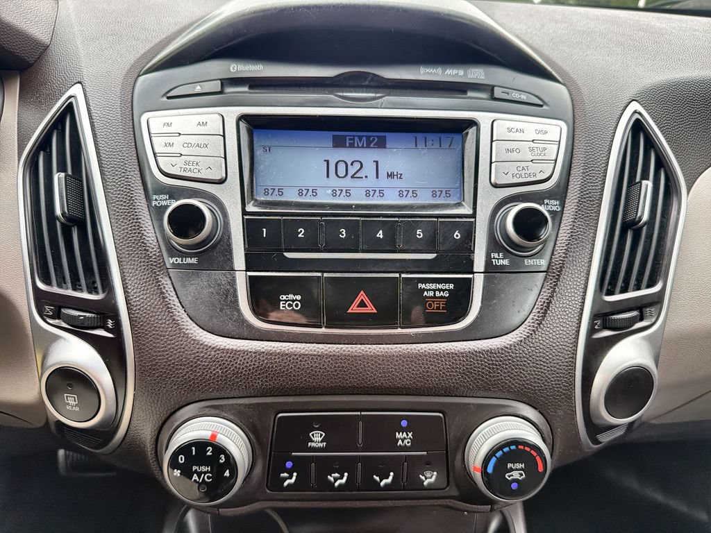 Used 2012 Hyundai Tucson GLS FWD image 12