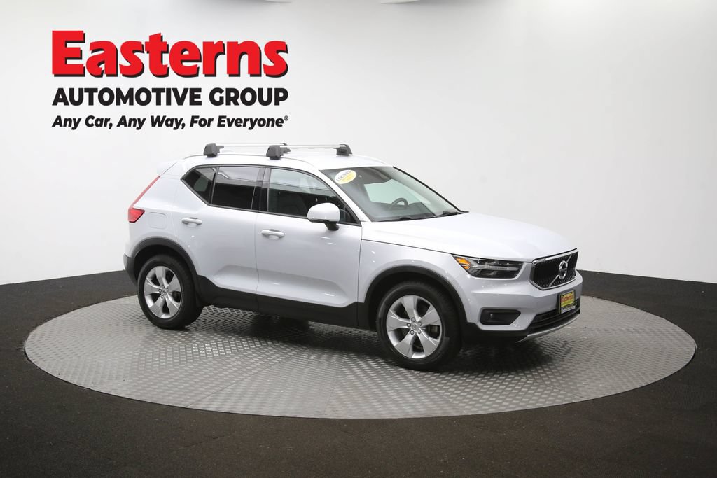 Used 2021 Volvo XC40 T4 Momentum FWD image 48