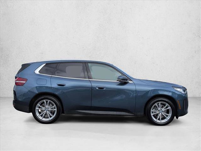 Used 2025 BMW X3 xDrive30i w/ Premium Package image 4