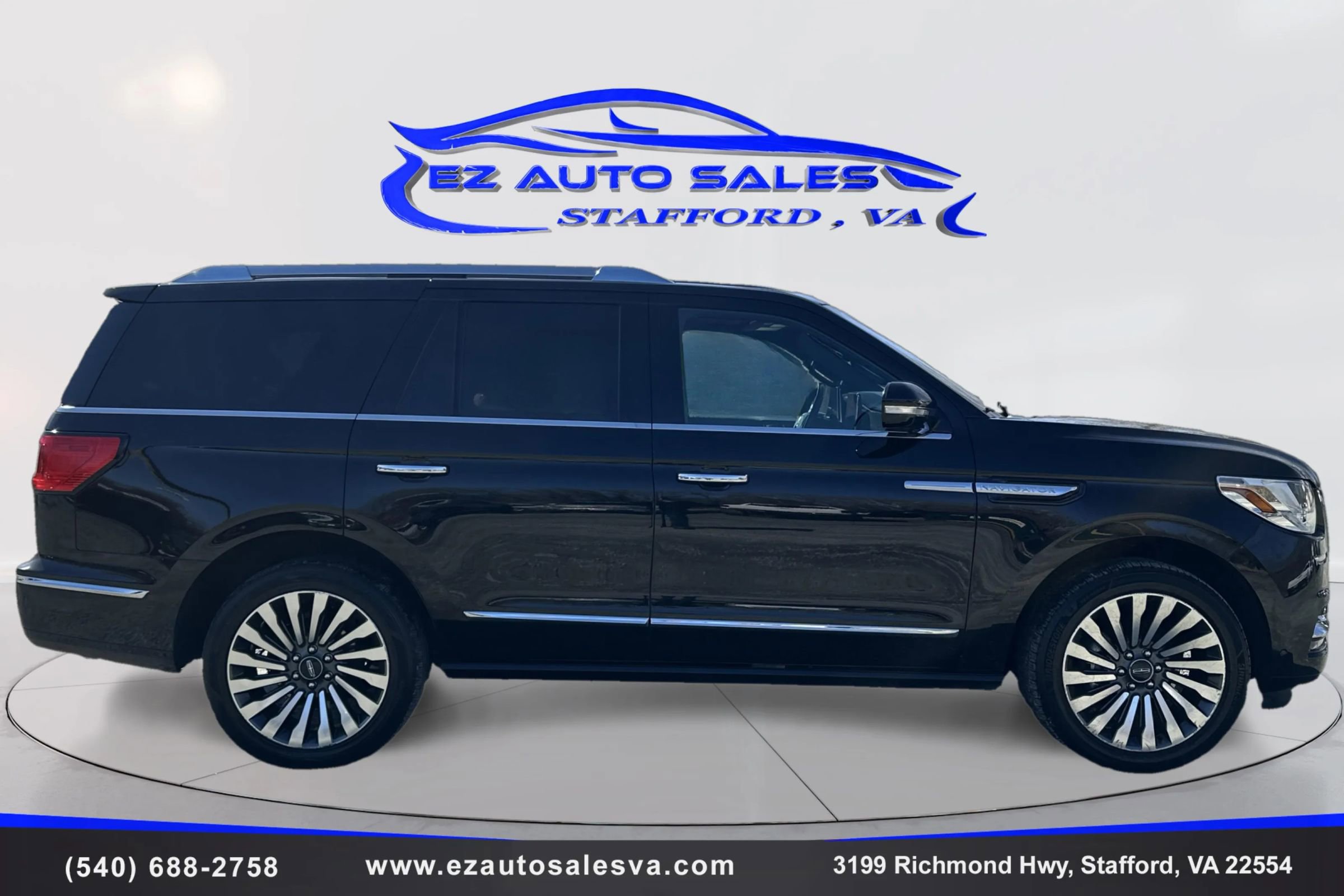 Used 2019 Lincoln Navigator Reserve AWD/4WD image 4