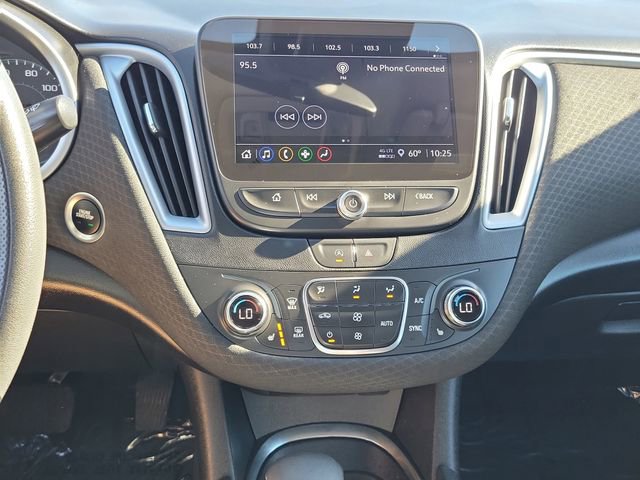 Used 2024 Chevrolet Malibu LT image 12