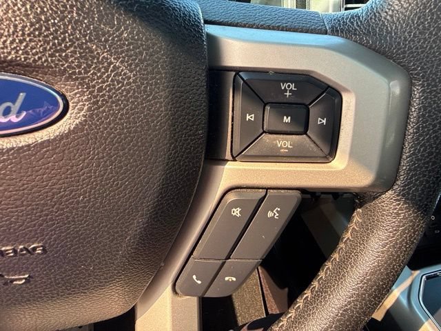 Used 2015 Ford F150 Lariat w/ Equipment Group 502A Luxury AWD/4WD image 21