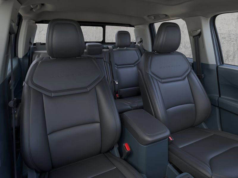New 2026 Ford Maverick Lariat w/ Black Appearance Package image 12