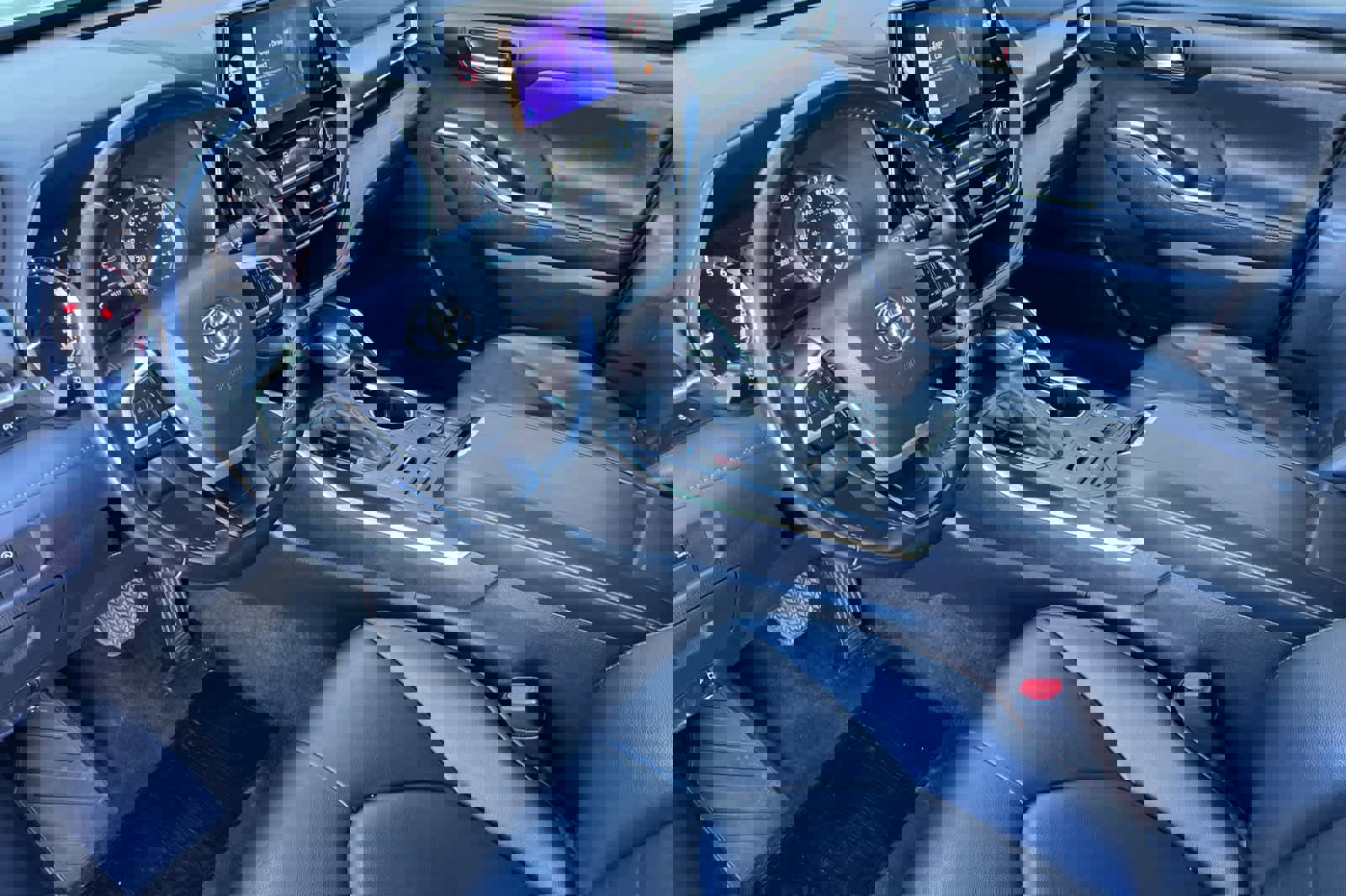 Used 2023 Toyota Highlander XLE image 11