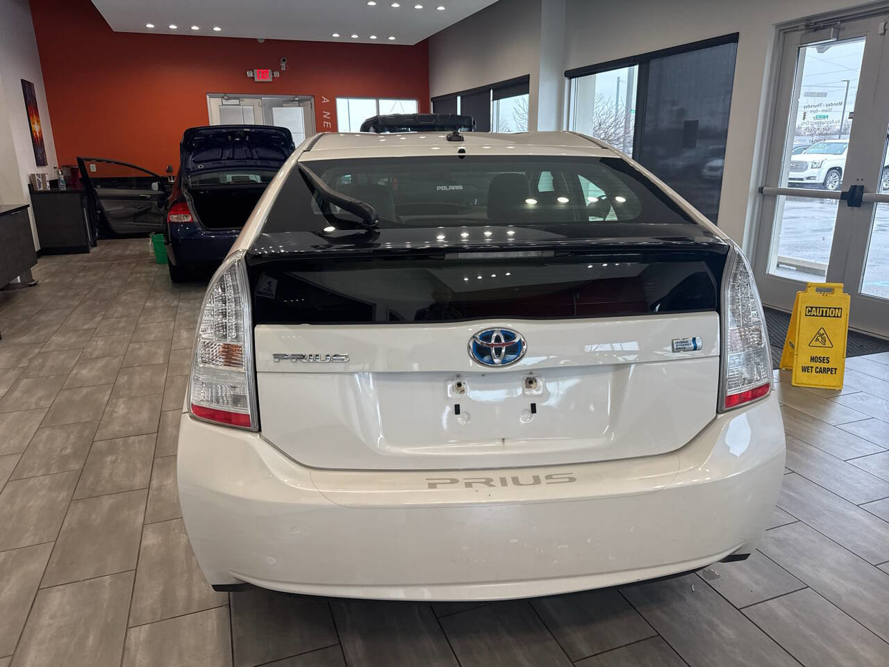 Used 2010 Toyota Prius One image 11