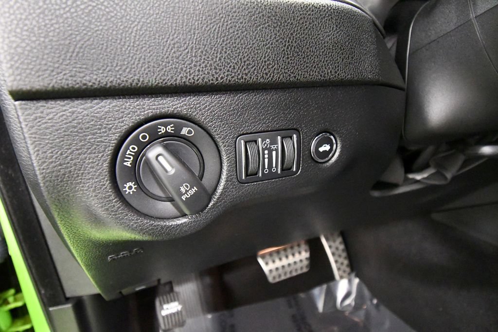 Used 2023 Dodge Charger Scat Pack w/ Technology Group RWD image 20
