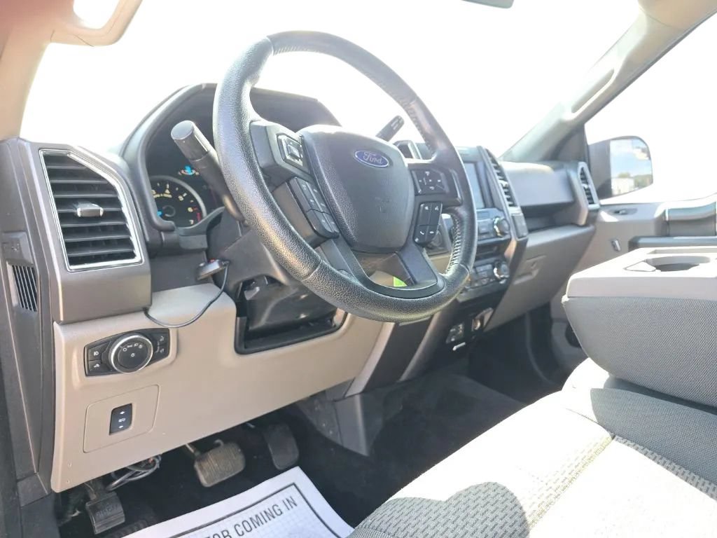 Used 2015 Ford F150 XLT w/ Equipment Group 302A Luxury AWD/4WD image 13