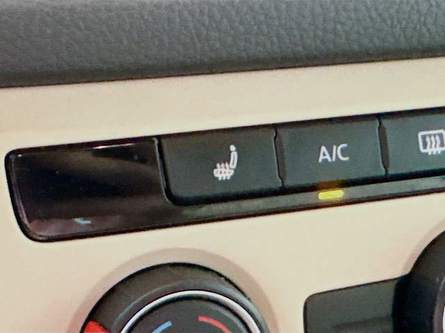 Used 2015 Volkswagen Tiguan SE image 20