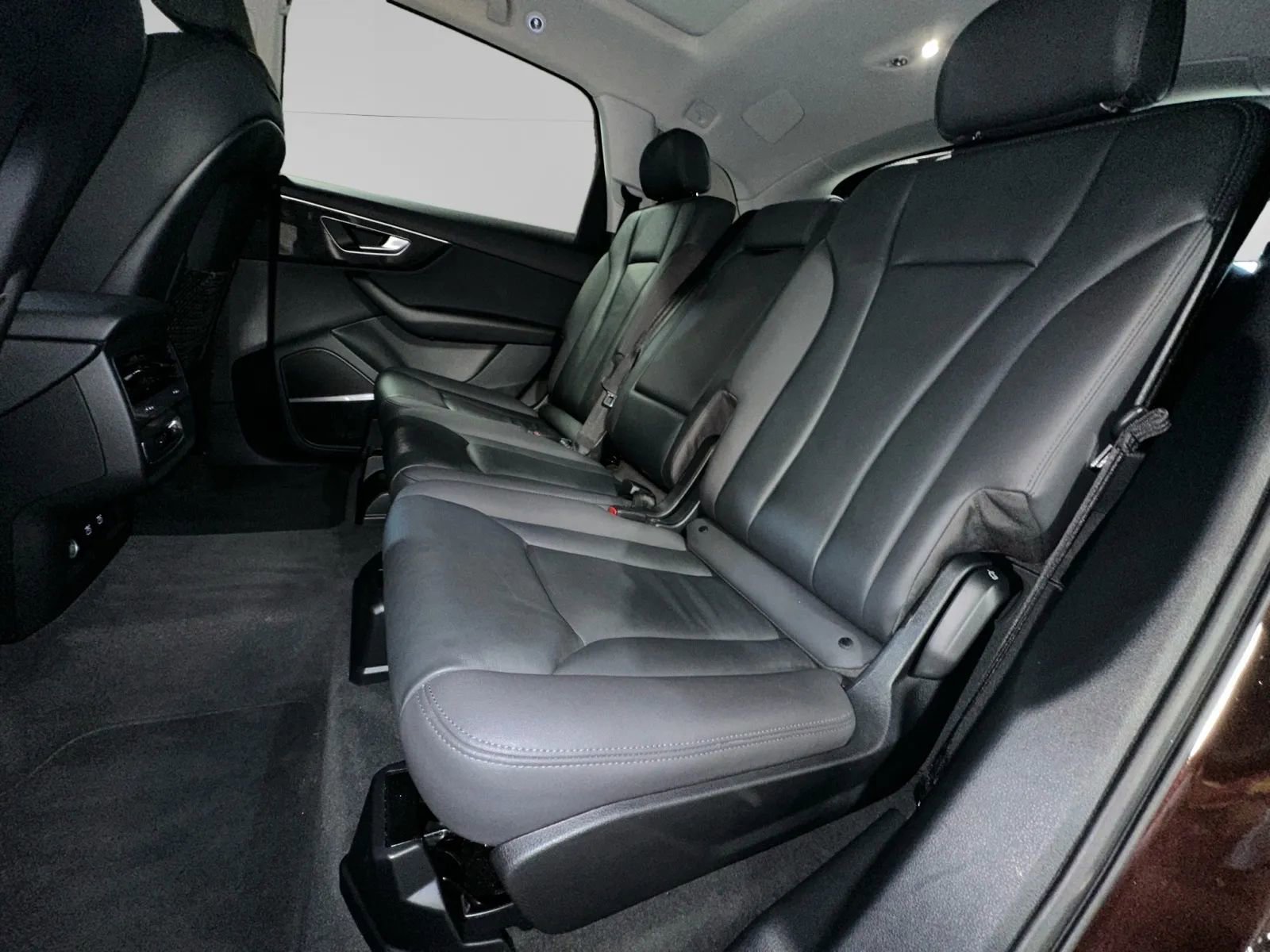 Used 2021 Audi Q7 3.0T Premium Plus AWD/4WD image 22