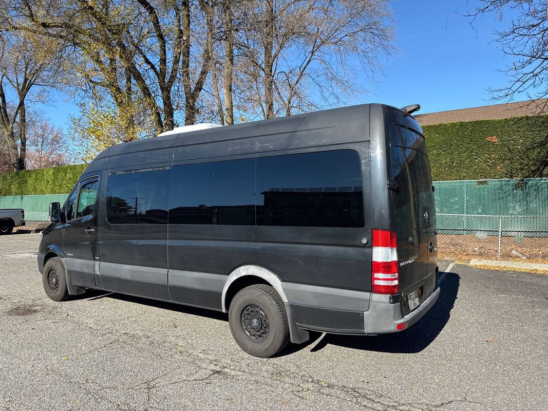 Used 2016 Mercedes-Benz Sprinter 2500 image 4