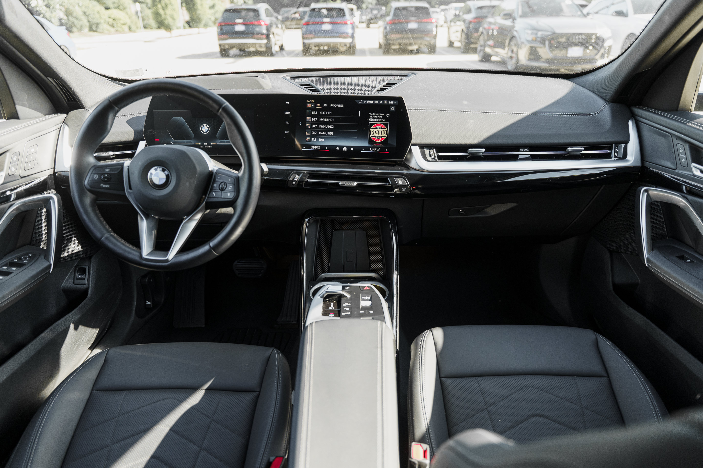 Used 2025 BMW X2 xDrive28i AWD/4WD image 8