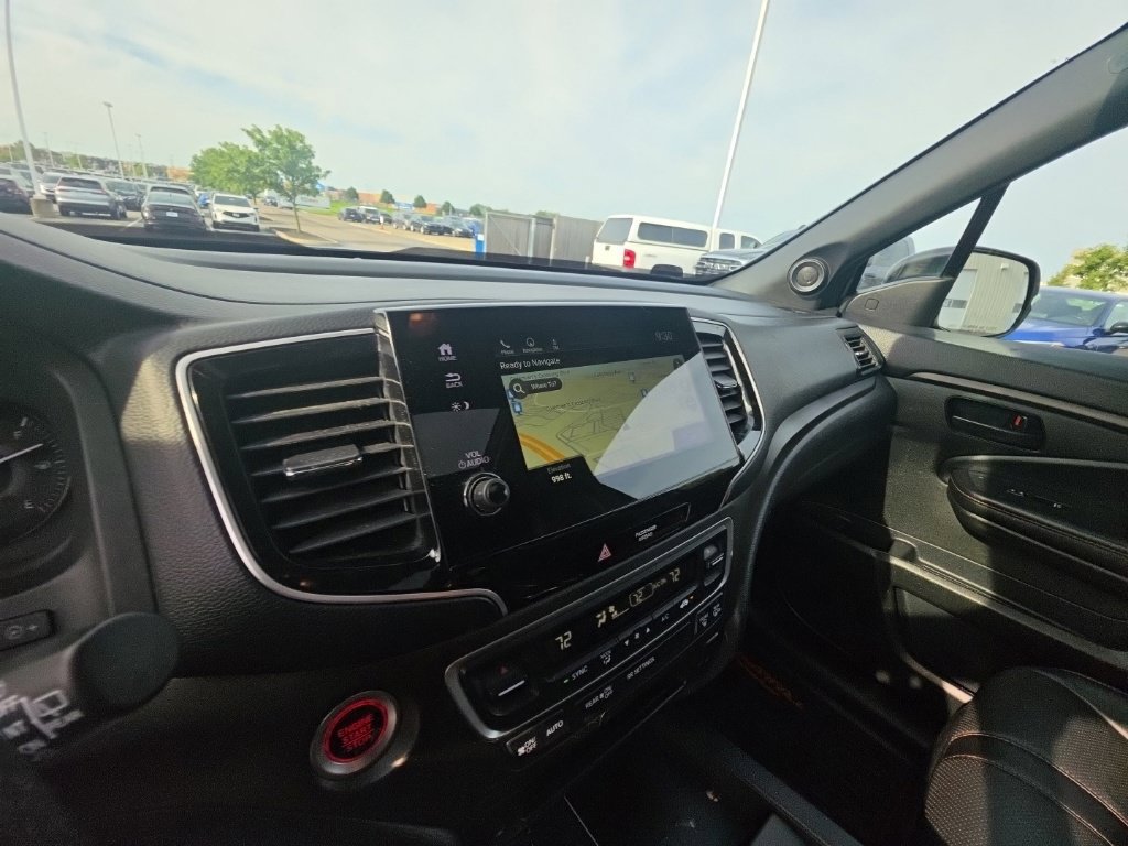 Used 2024 Honda Passport TrailSport image 21