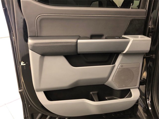 Used 2023 Ford F250 XLT w/ Black Appearance Package image 29