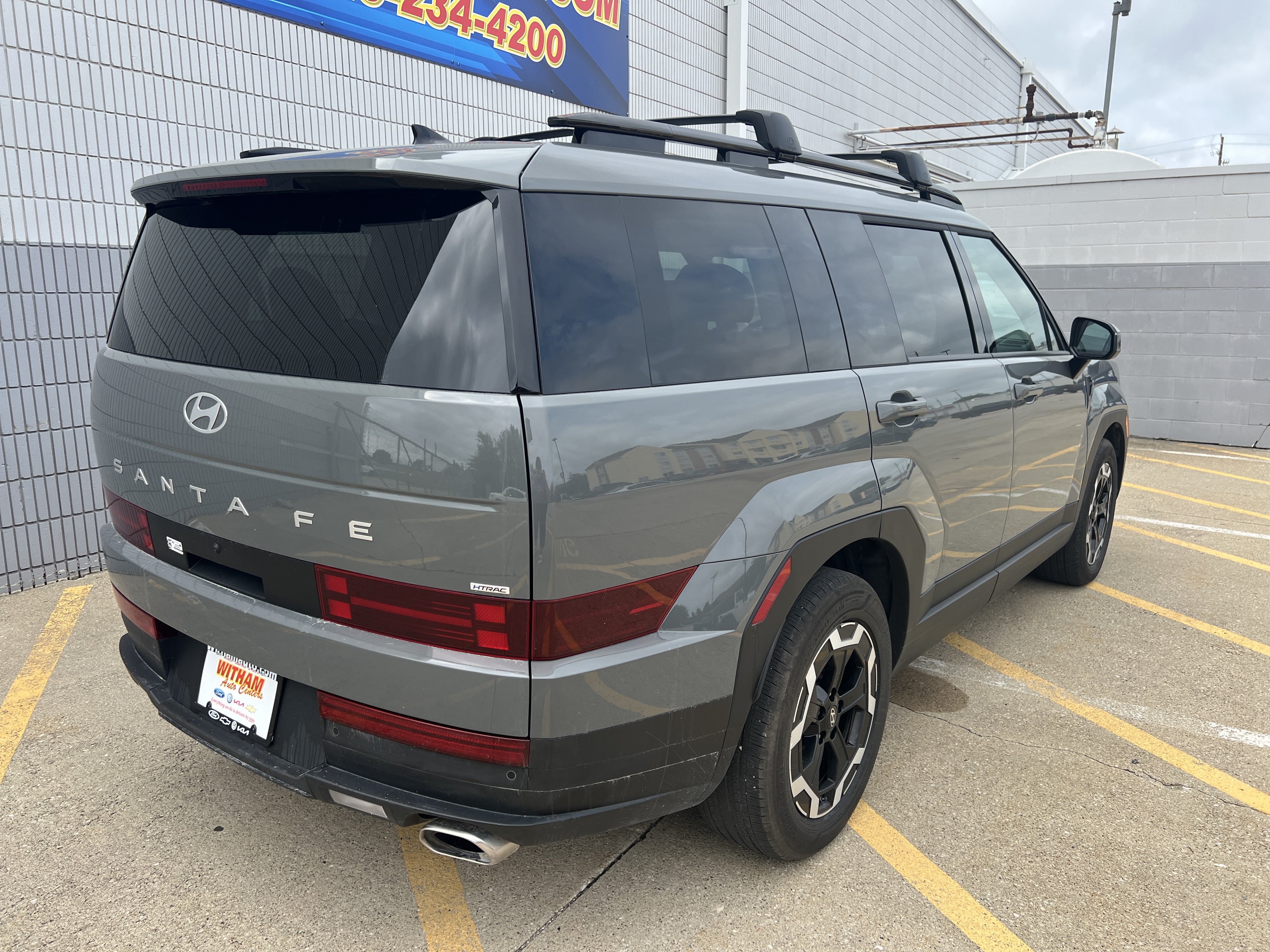 Used 2025 Hyundai Santa Fe SEL AWD/4WD image 4