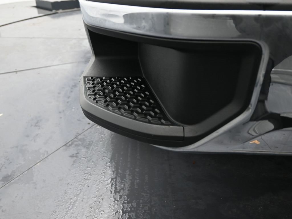 Used 2023 Chevrolet Silverado 1500 LT image 39