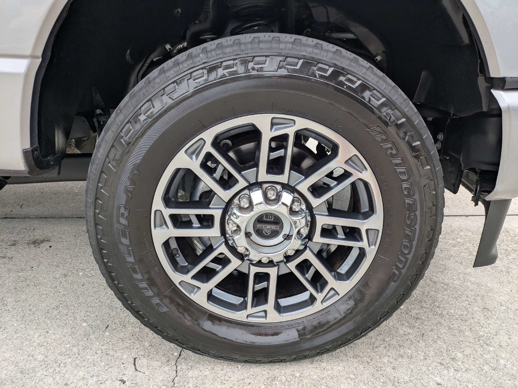 Certified 2024 Ford F250 Limited w/ FX4 Off-Road Package AWD/4WD image 11