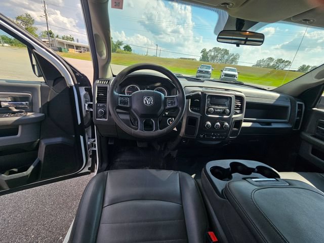 Used 2018 RAM 3500 Tradesman w/ Power & Remote Entry Group RWD image 13
