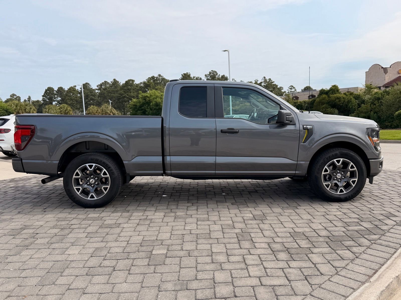 Used 2024 Ford F150 STX RWD image 8