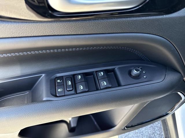 New 2026 Jeep Compass Latitude image 18