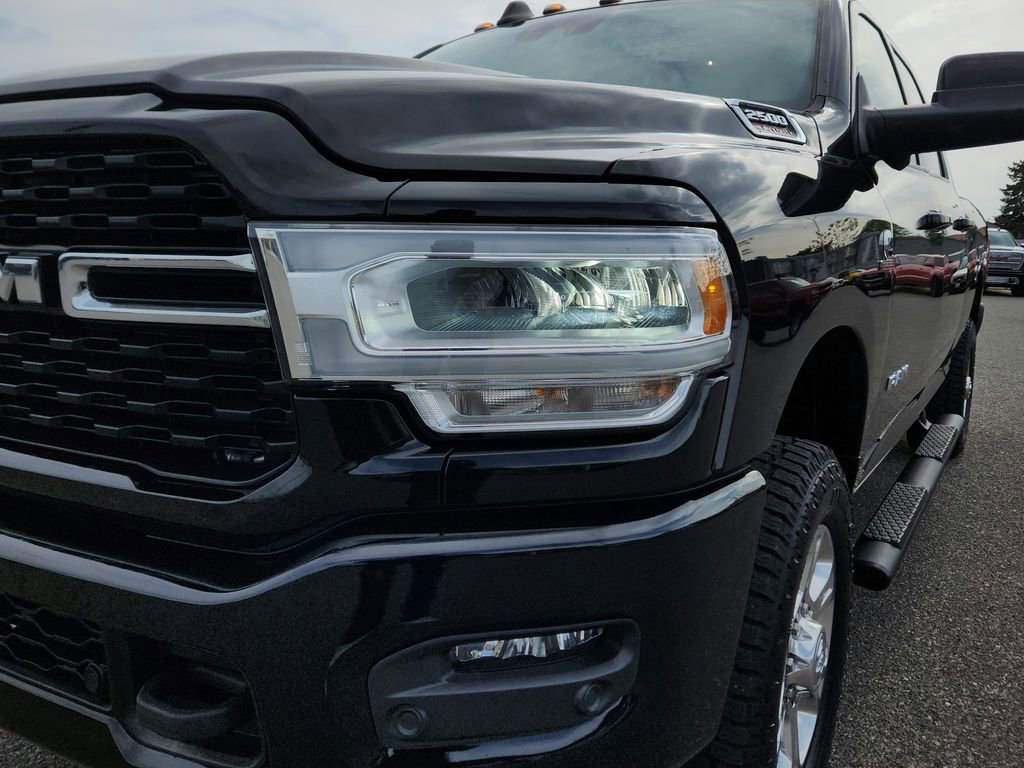 Used 2022 RAM 2500 Big Horn w/ Level B Equipment Group AWD/4WD image 29