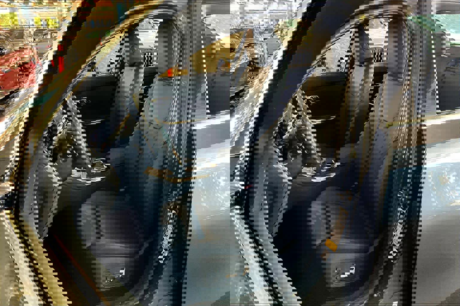 Used 2019 BMW 330i Sedan w/ Convenience Package image 7