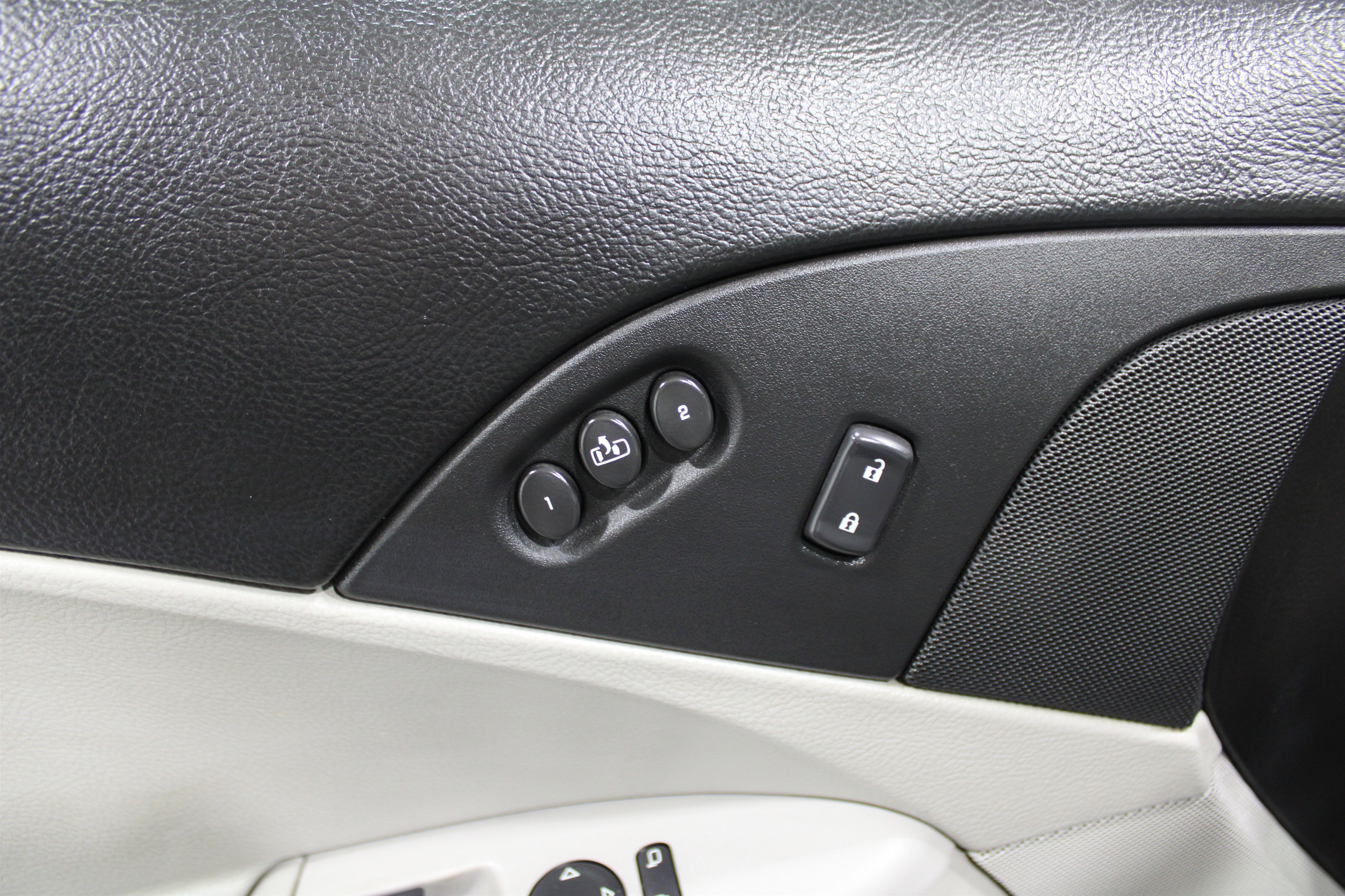 Used 2006 Chevrolet Corvette Coupe w/ Preferred Equipment Group image 9