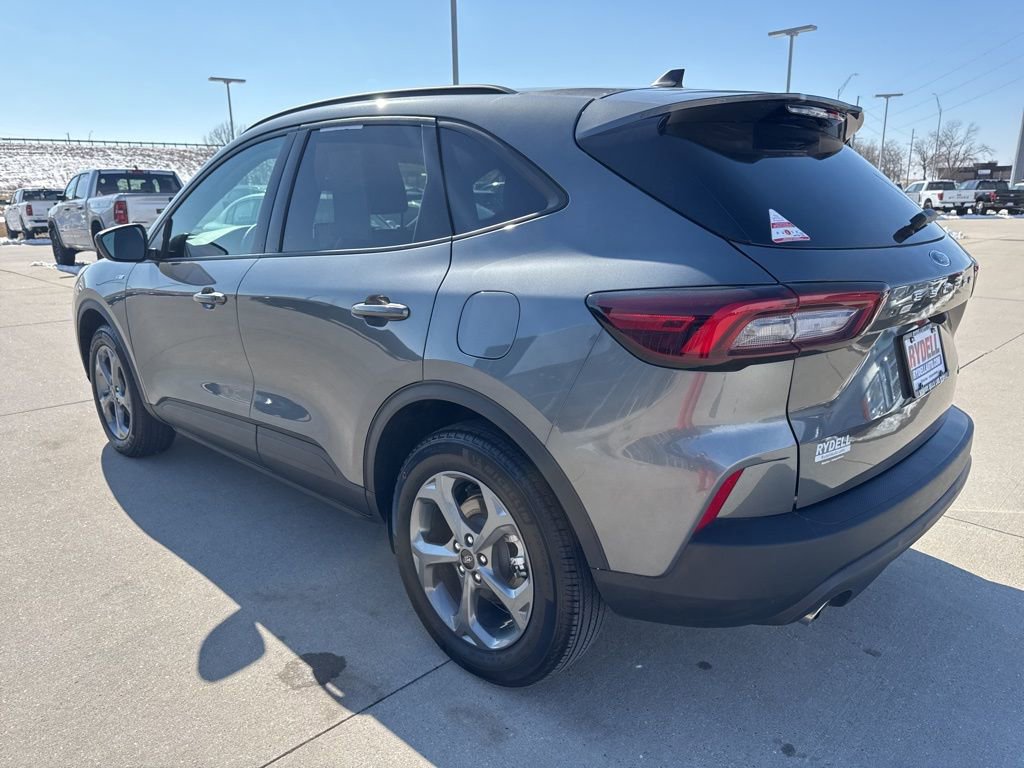 Used 2025 Ford Escape ST-Line image 21