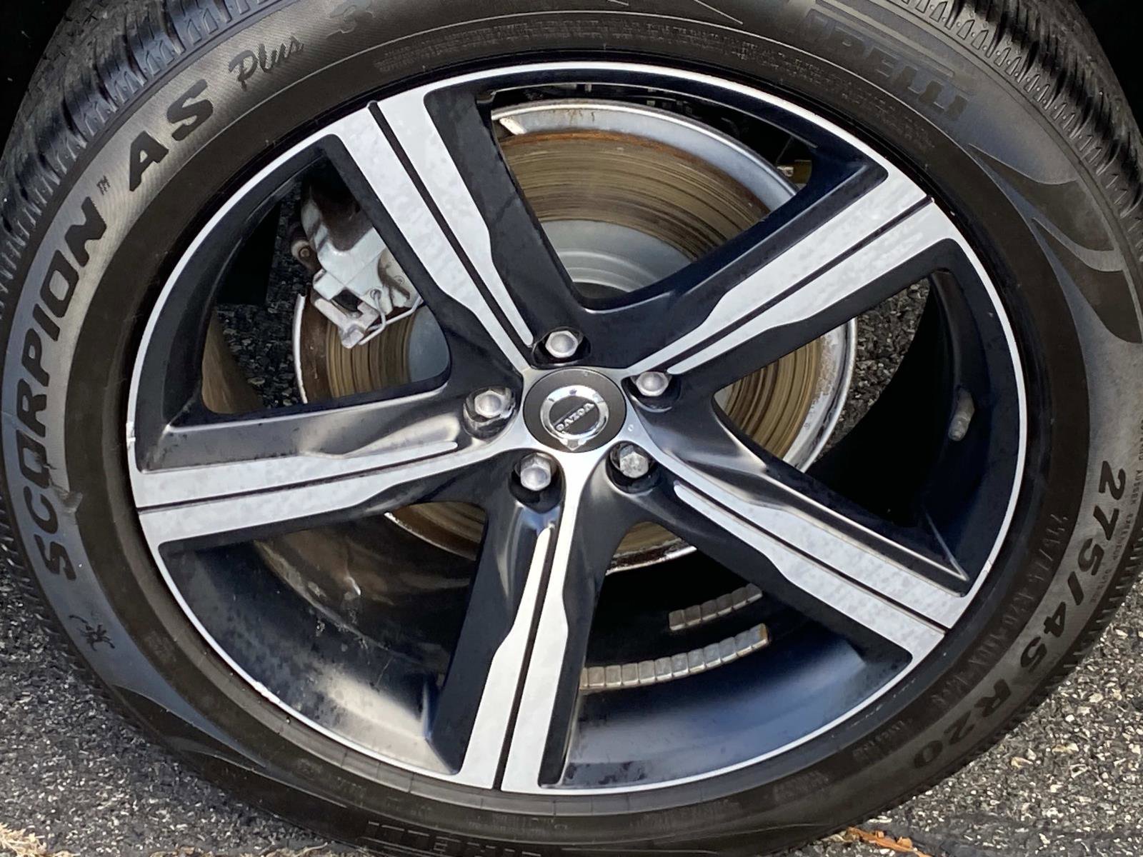 Used 2019 Volvo XC90 T6 R-Design w/ Advanced Package image 28