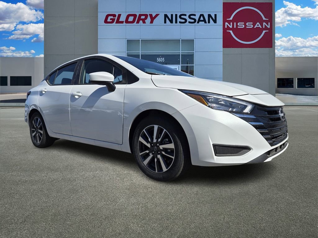 New 2025 Nissan Versa SV w/ Trunk Package