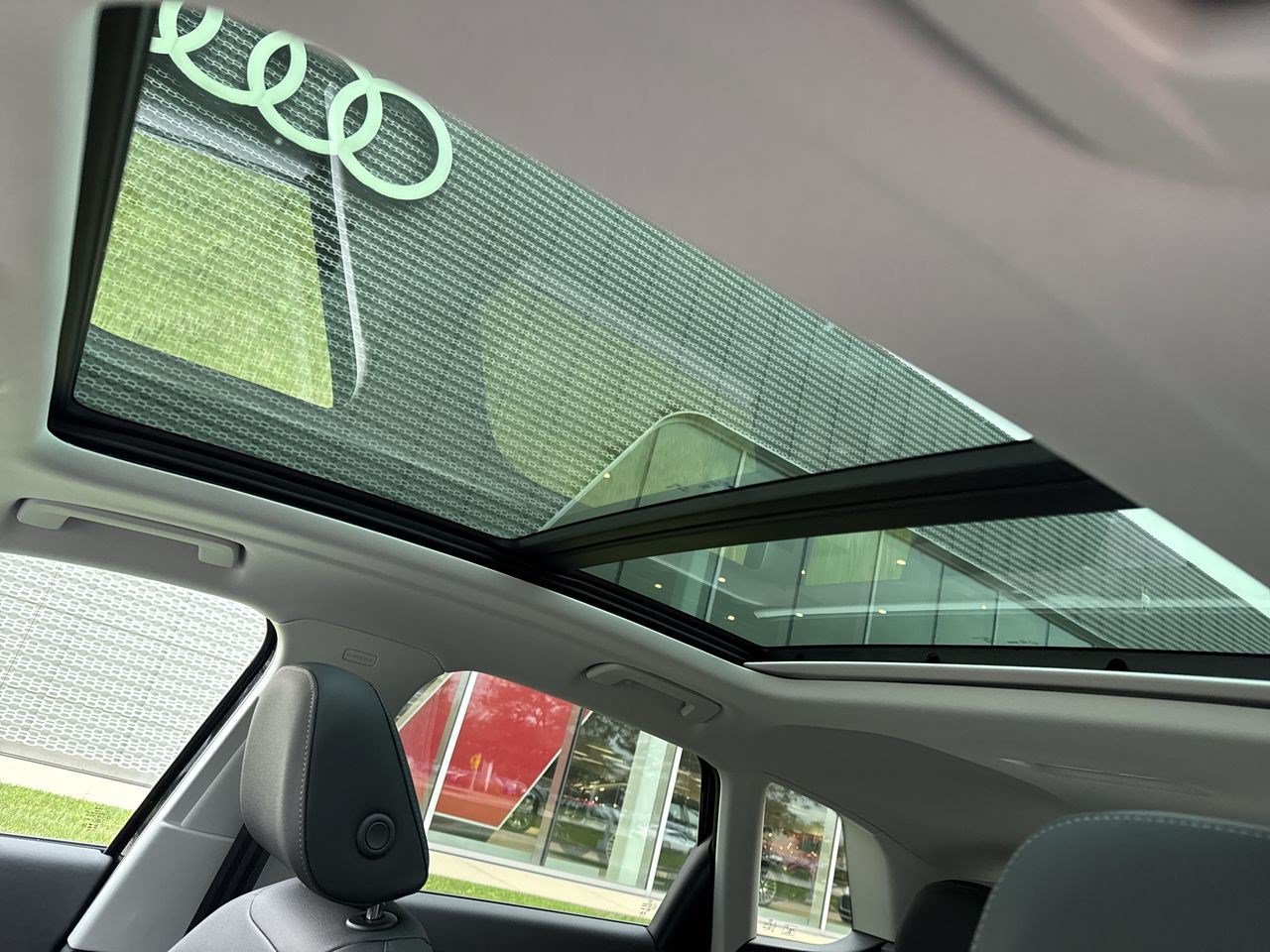 New 2026 Audi Q3 quattro 2.0T AWD/4WD image 17