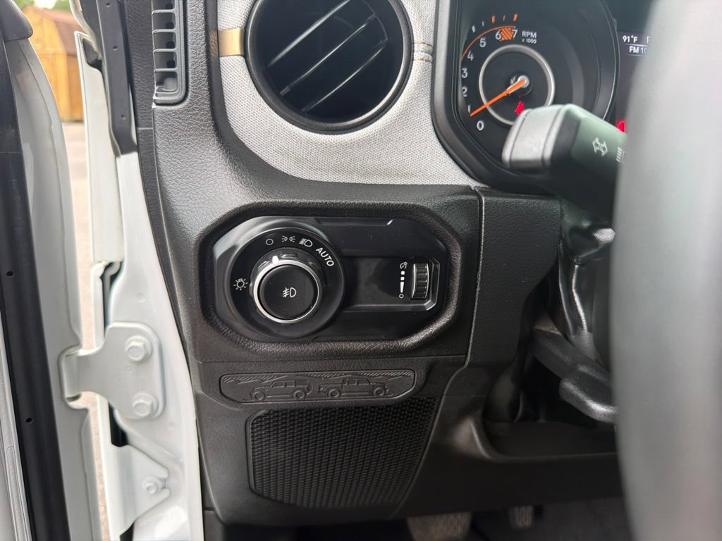 Used 2024 Jeep Wrangler Unlimited Sport AWD/4WD image 14