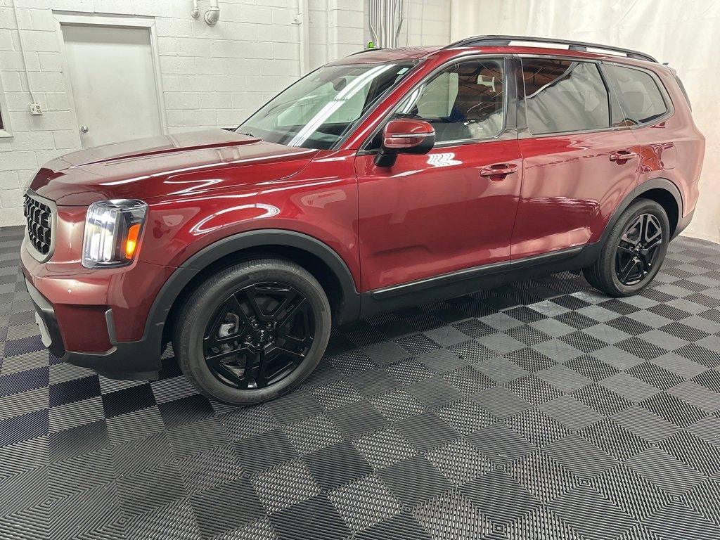 Used 2023 Kia Telluride EX X-Line image 5