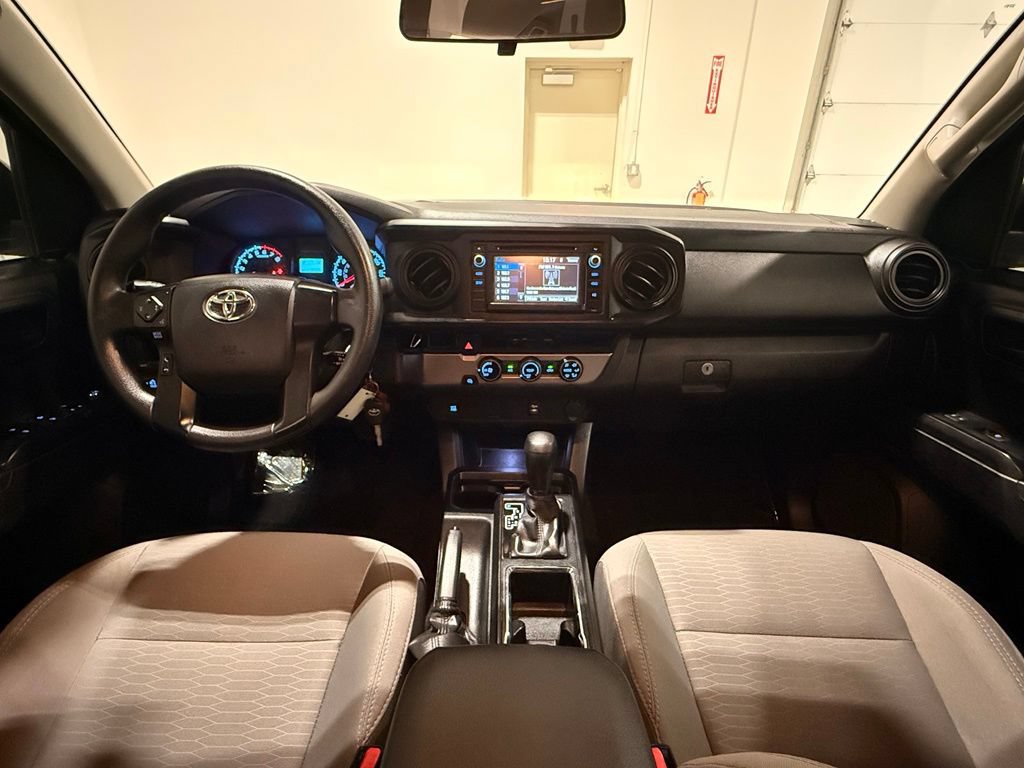 Used 2017 Toyota Tacoma SR w/ SR Convenience Package RWD image 24