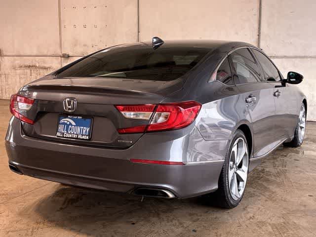 Used 2018 Honda Accord Touring image 6