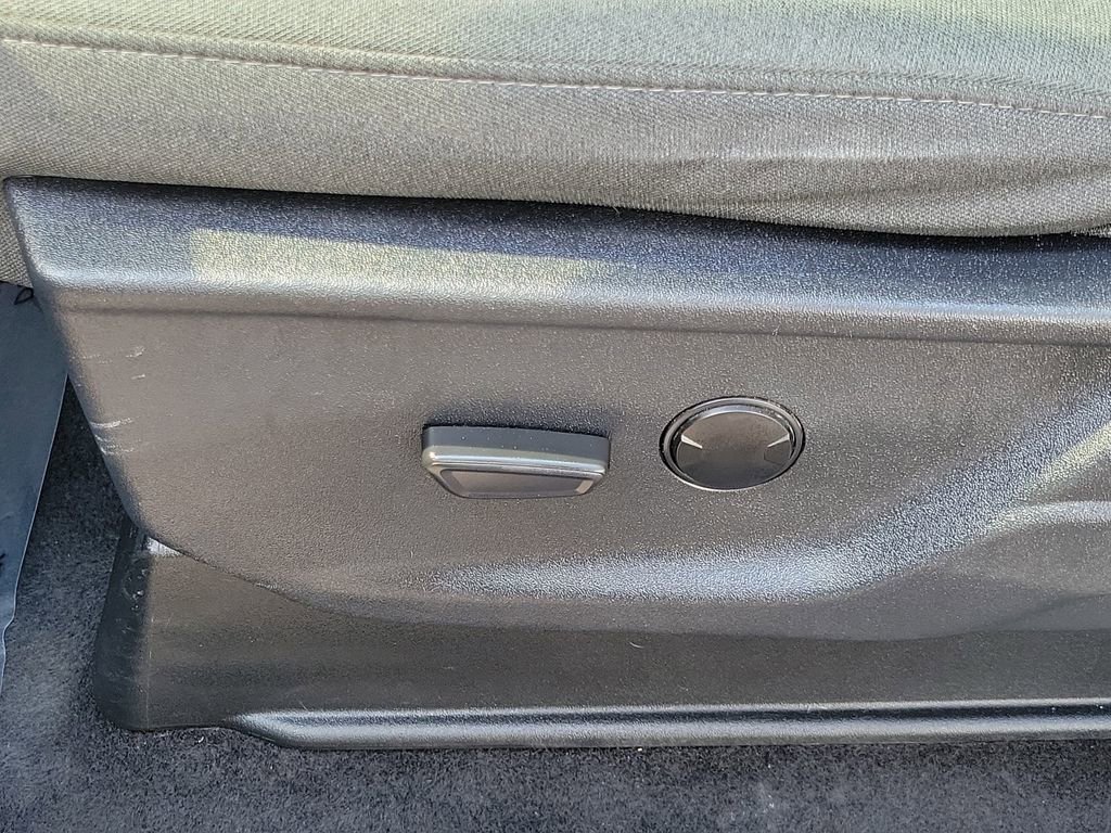 Used 2024 Ford F150 XLT w/ Mobile Office Package image 21